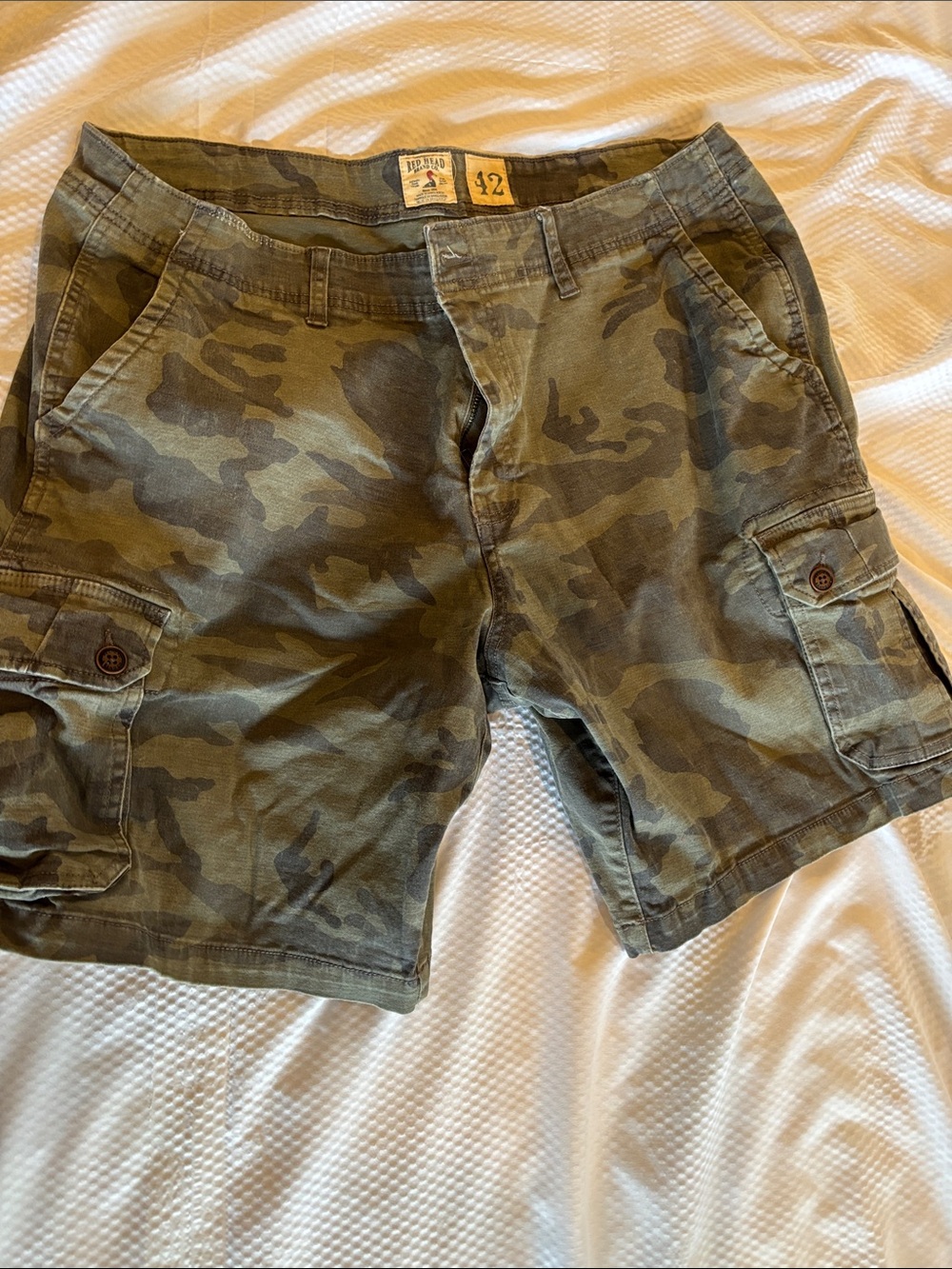 RedHead Men's Olive Camo Cargo Shorts